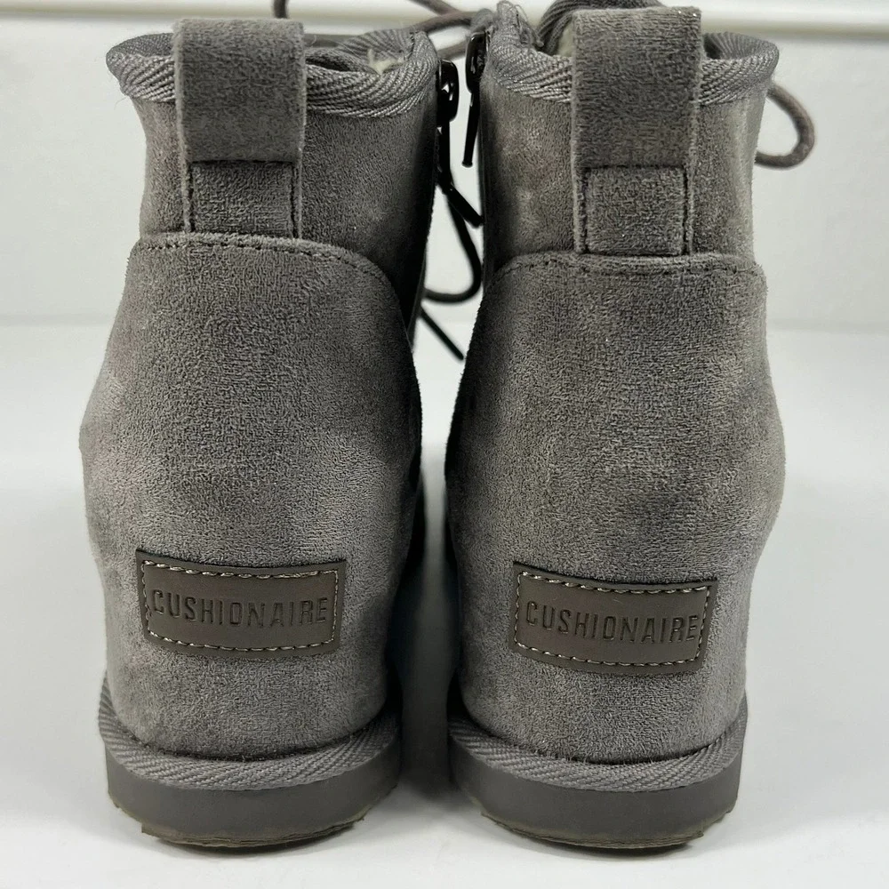 Cushionaire Kira Booties Hidden‎ Wedge Faux Suede Fur Lined Grey Women's 7.5M